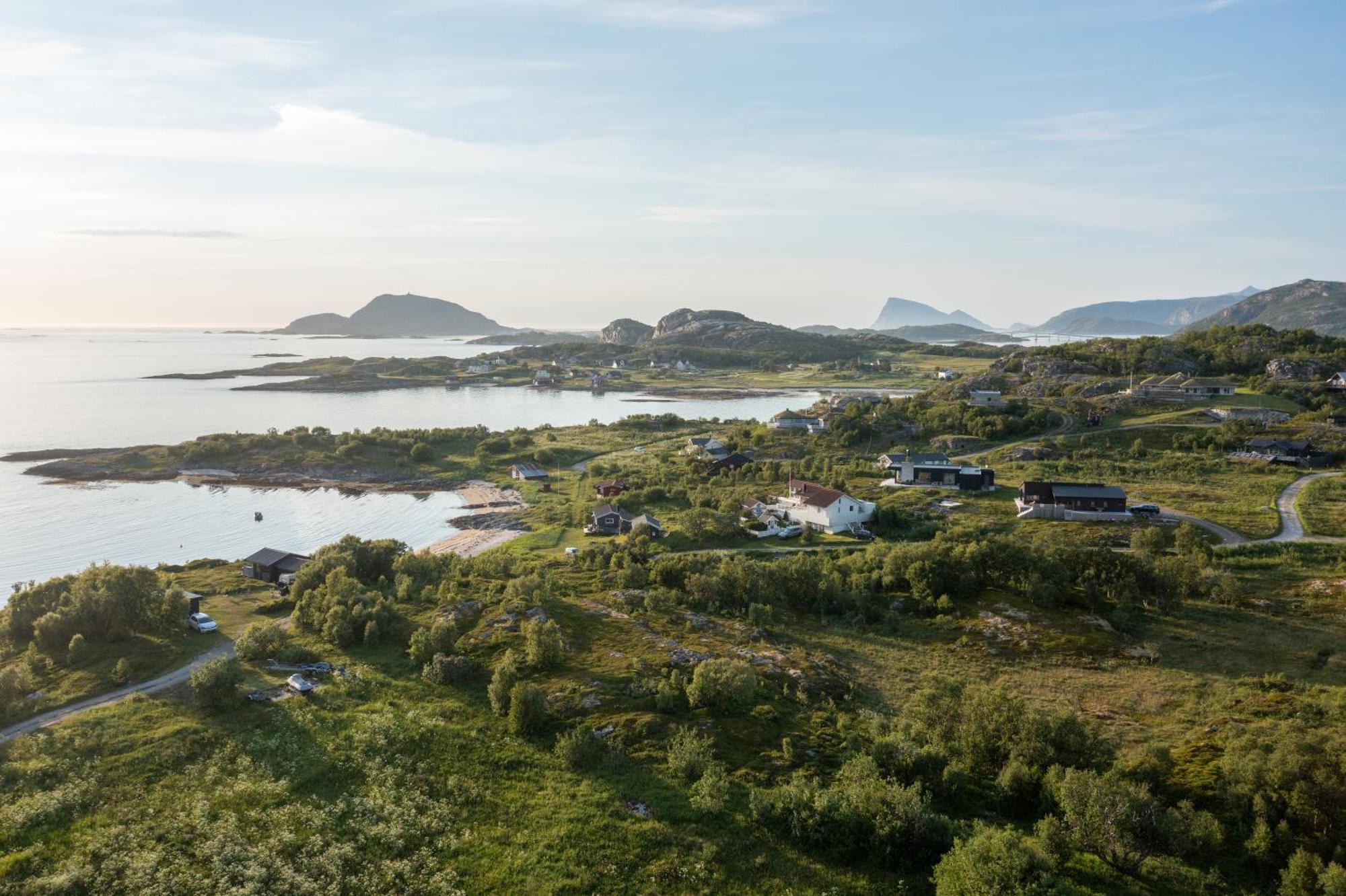 Brensholmen Beach House Тромсё Экстерьер фото